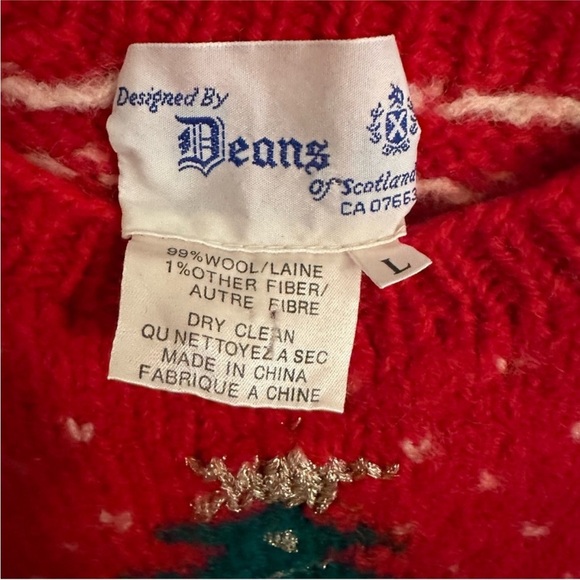 Size Kids L Vintage Deans of Scotland Wool Christmas Sweater with Tree and Bear - Picture 4 of 4